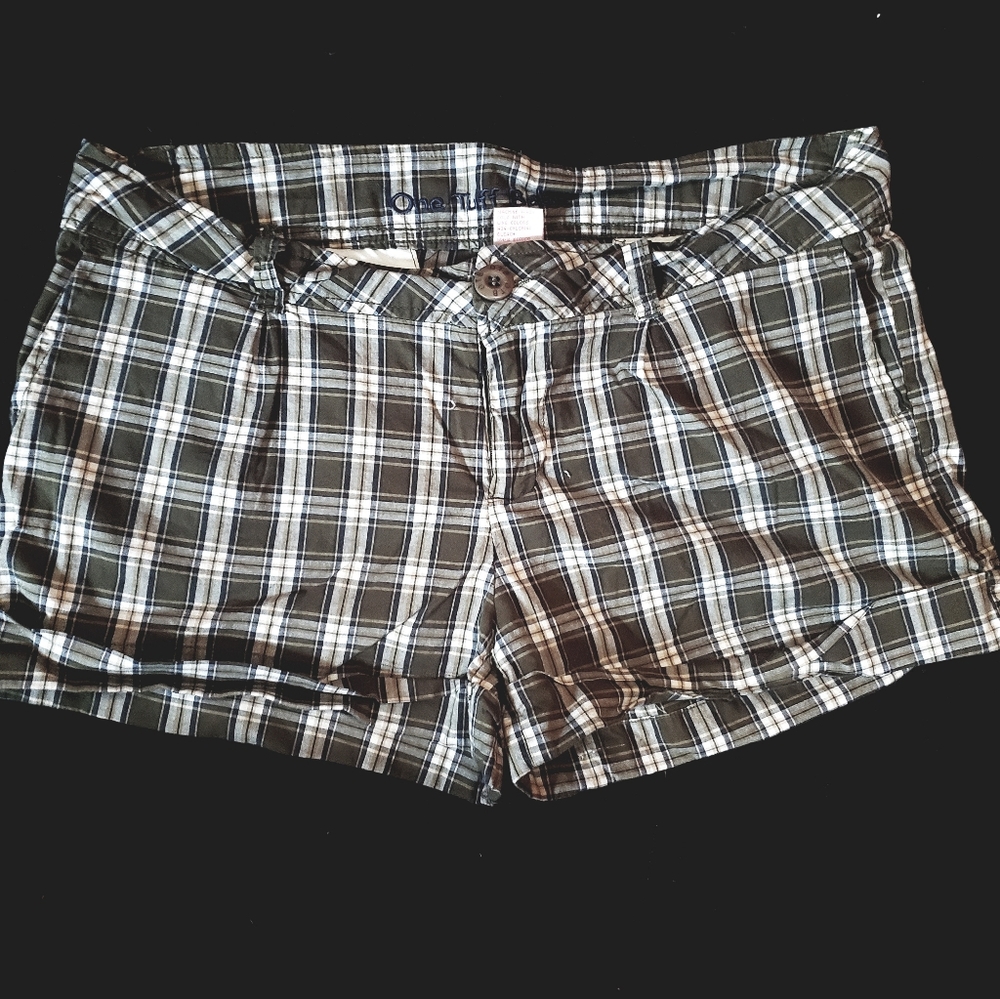 'One tuff babe' plaid shorts